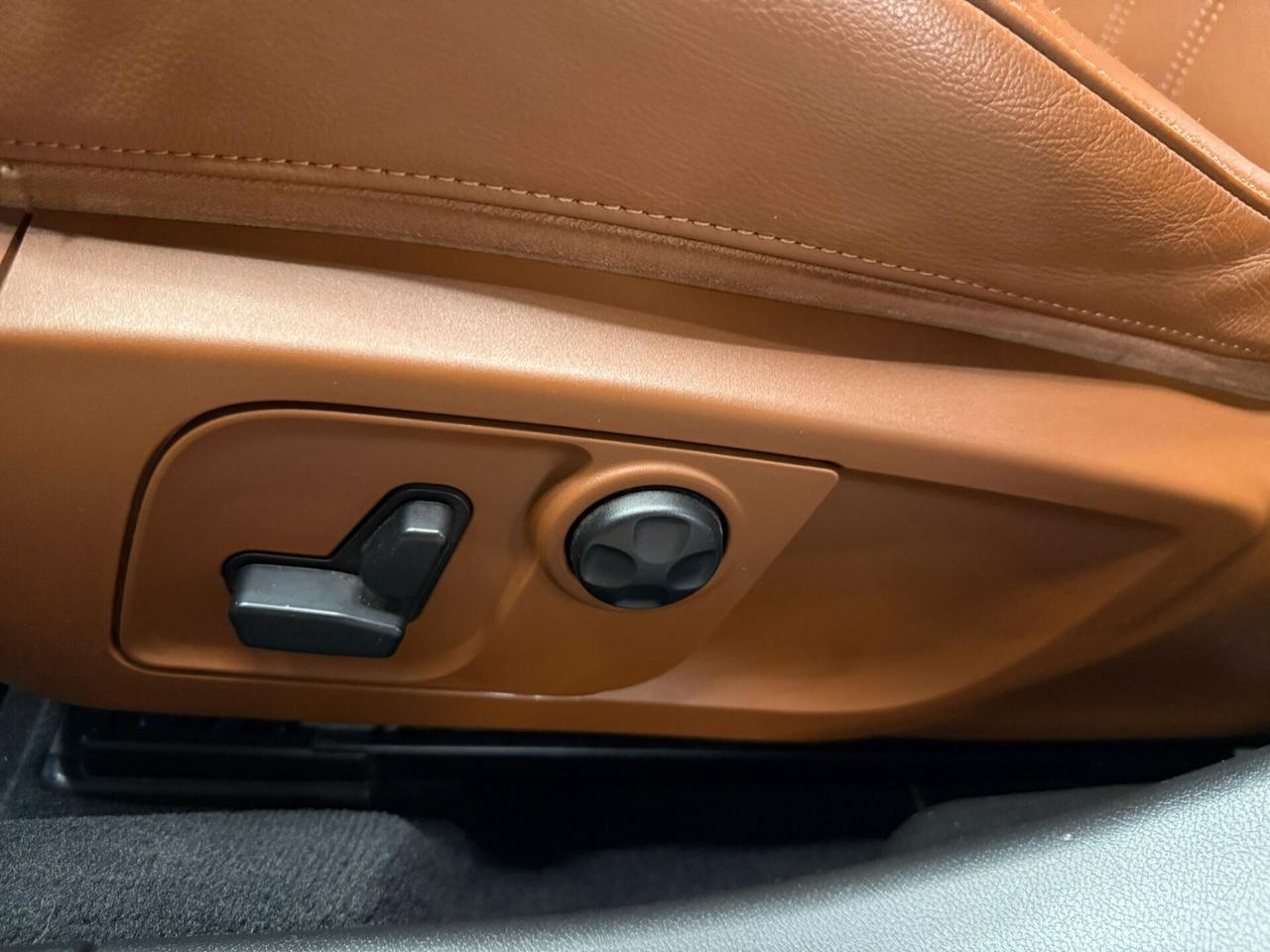 Maserati Ghibli V6 Diesel Gransport