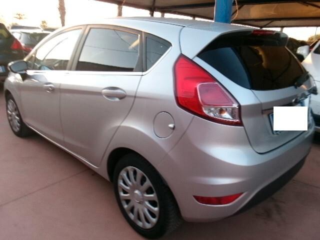 Ford Fiesta 1.5 TDCi 75CV 5 porte Titanium