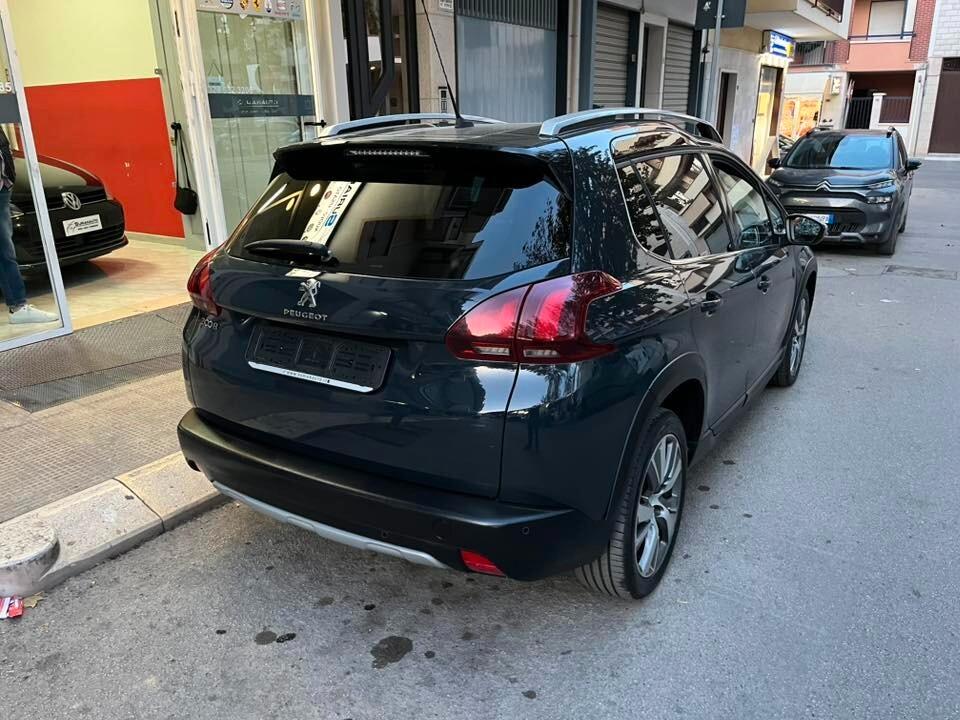 Peugeot 2008 BlueHDi 120 S&S Crossway