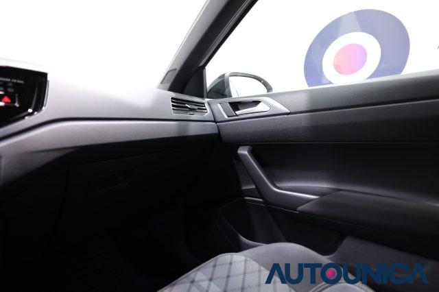 VOLKSWAGEN Taigo 1.0 TSI 110 CV DSG R-LINE TETTO PANORAMA