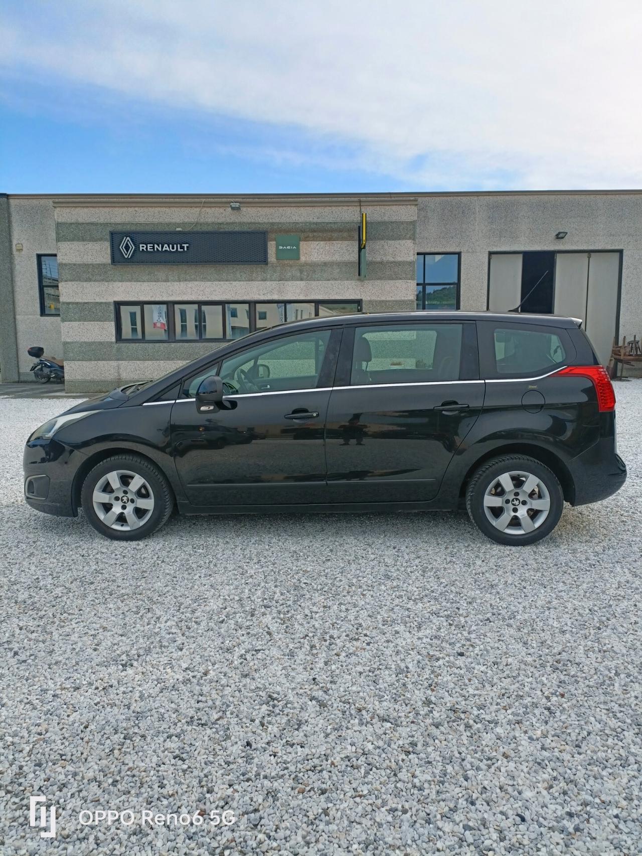 Peugeot 5008 BlueHDi 120 S&S Business