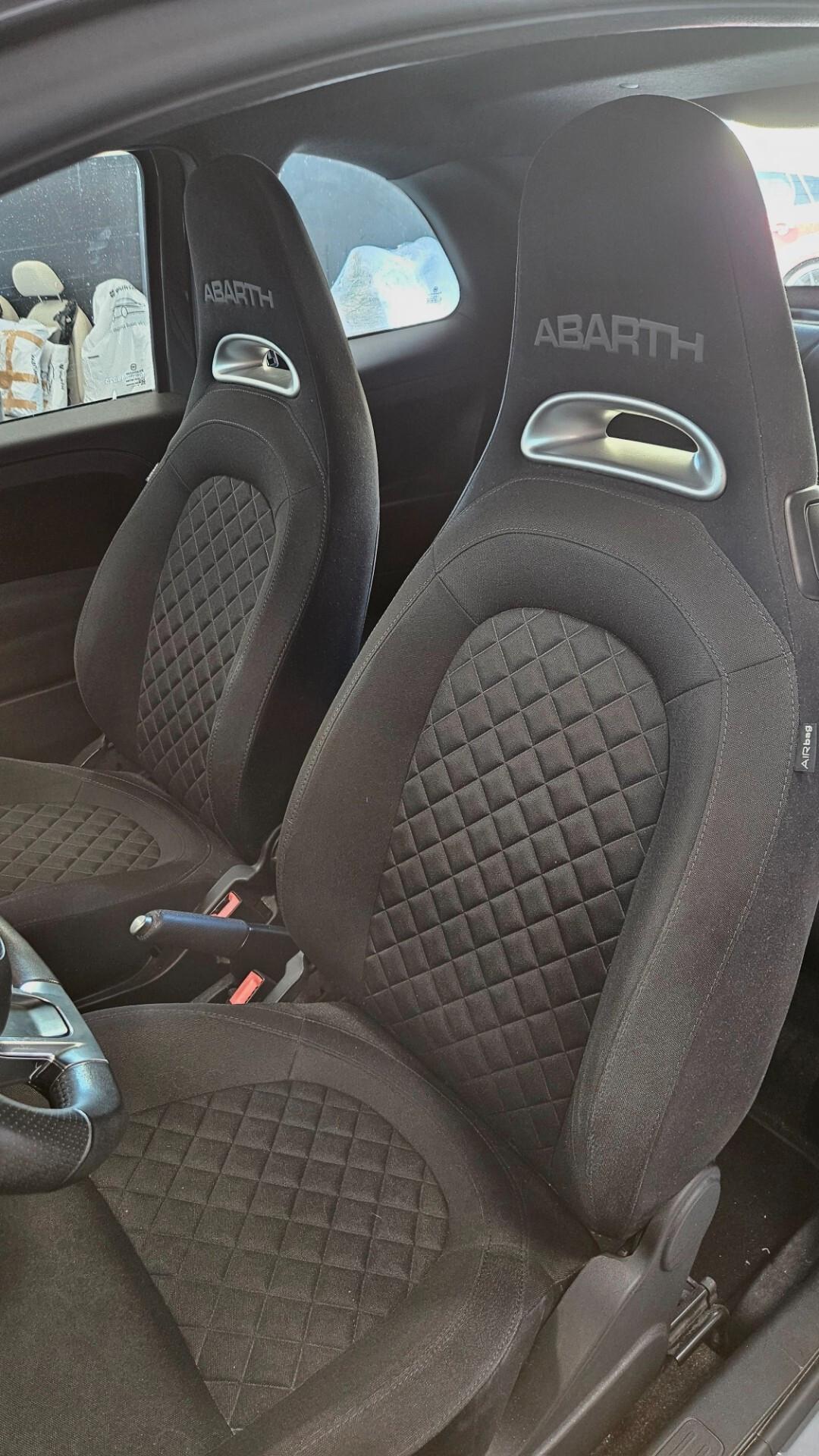 Abarth 595 1.4 Turbo T-Jet 145 CV