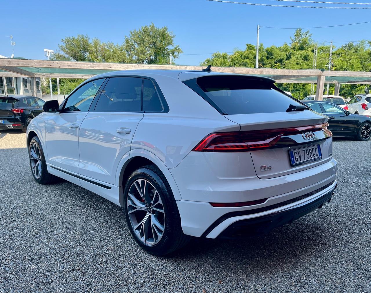 Audi Q8 50 TDI 286 CV quattro tiptronic
