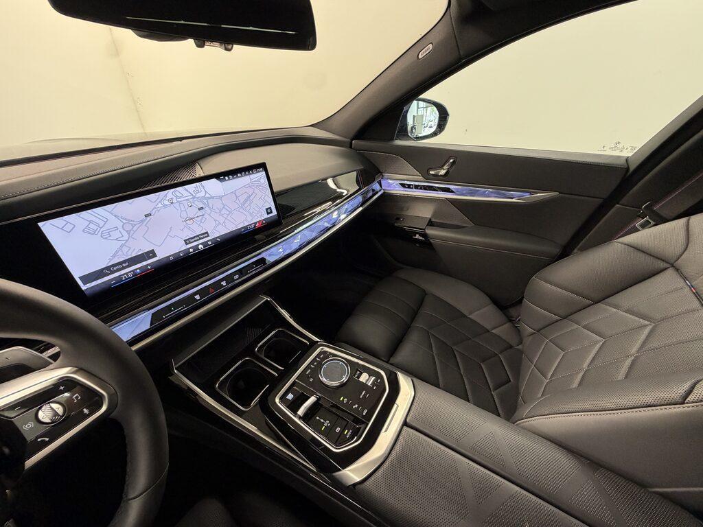 BMW Serie 7 740 d Mild Hybrid M Sport Pro xDrive Steptronic