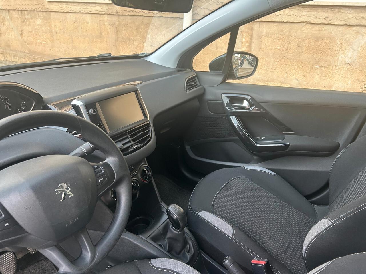 Peugeot 208 BlueHDi 75 S&S 5 porte Active