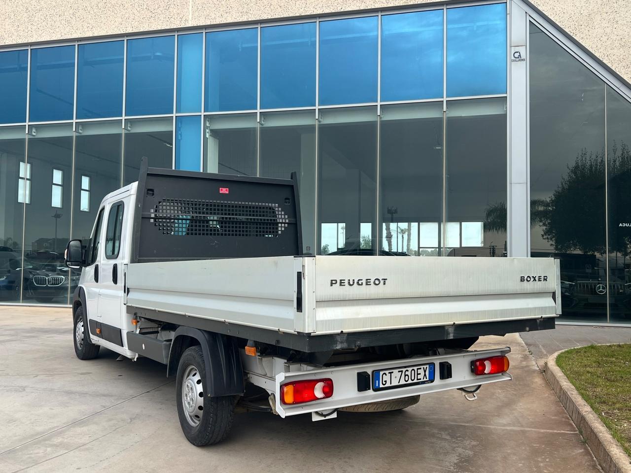 Peugeot Boxer 335 2.2 BlueHDi 140 S&S PLM-DC Cassonato Rib. Tril.