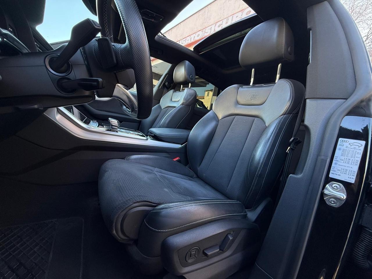 Audi Q8 SUV 50 TDI 286 CV quattro tiptronic S line edition