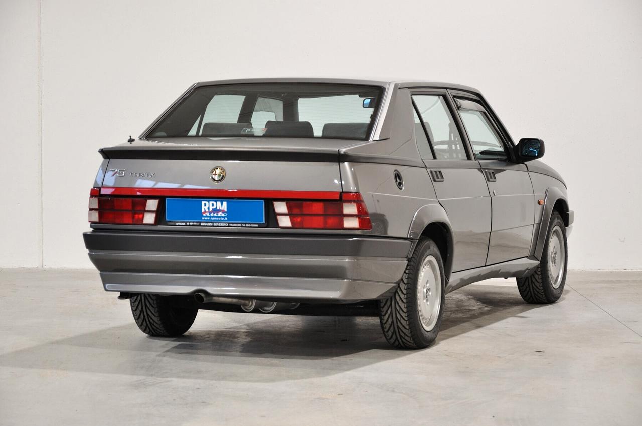 Alfa Romeo 75 2.0i Twin Spark ASI CRS targa Milano