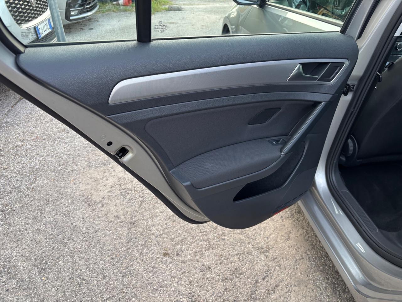 Volkswagen Golf 1.0 TSI 115 CV 5p. OK NEOPATENTATI