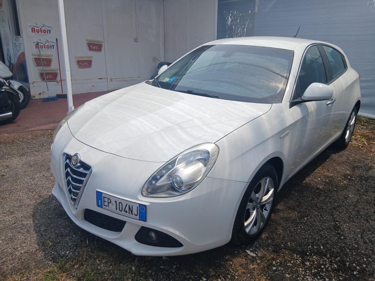 Alfa Romeo Giulietta 1.6 JTDm-2 105 CV