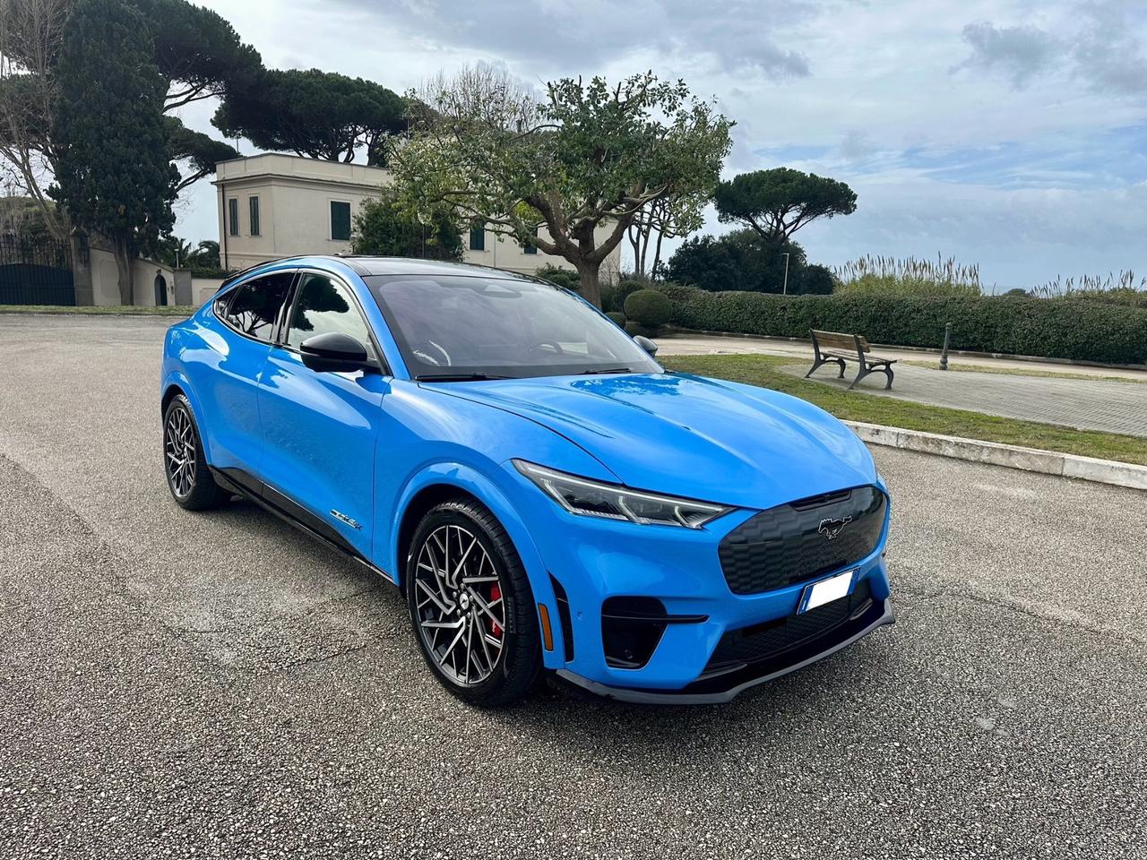 Ford Mustang Mach-E GT Performance 2024 – 487 CV – AWD – 35.000 km – Full Optional