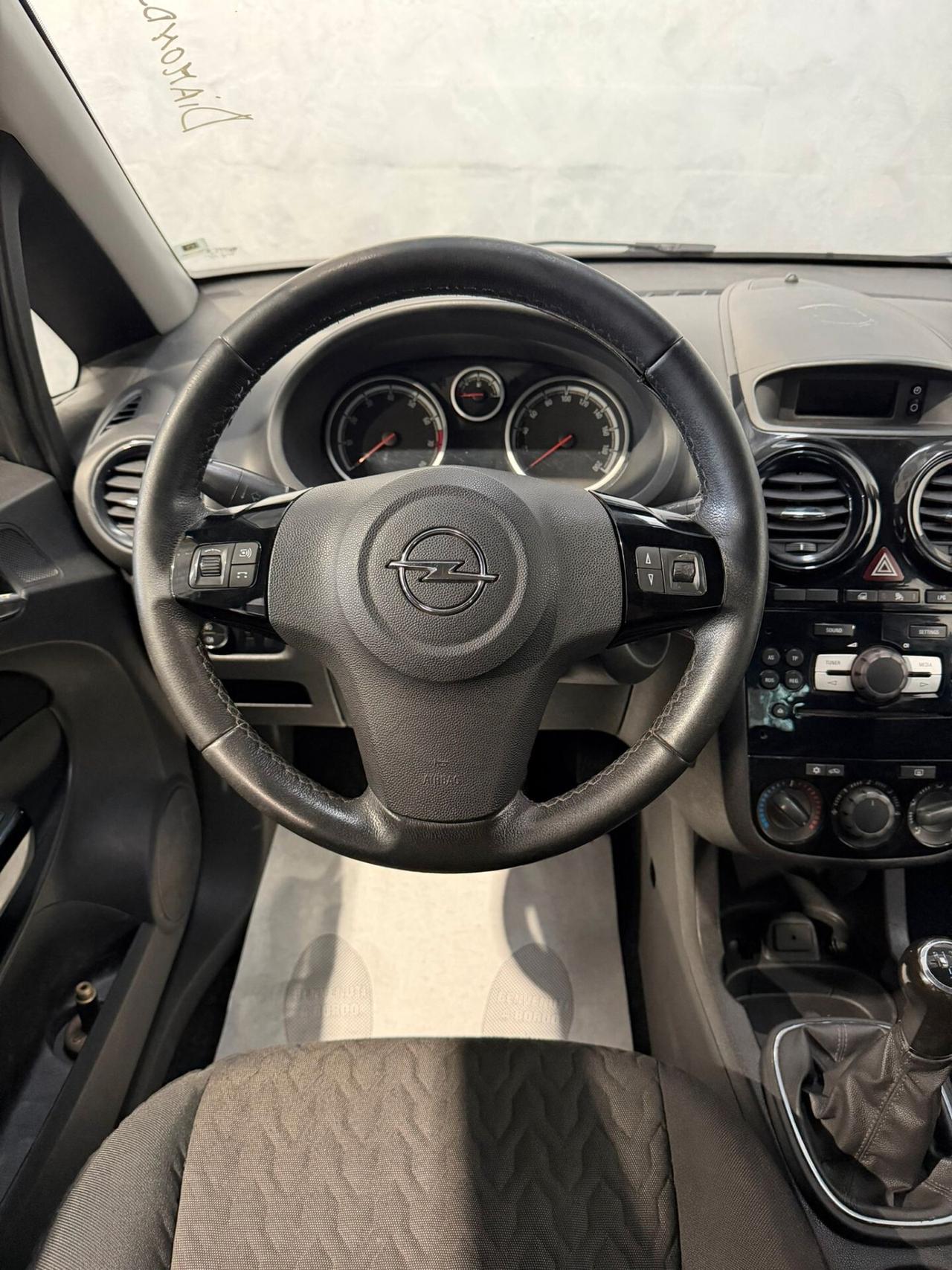 Opel Corsa 1.2 85CV 5 porte GPL-TECH Edition