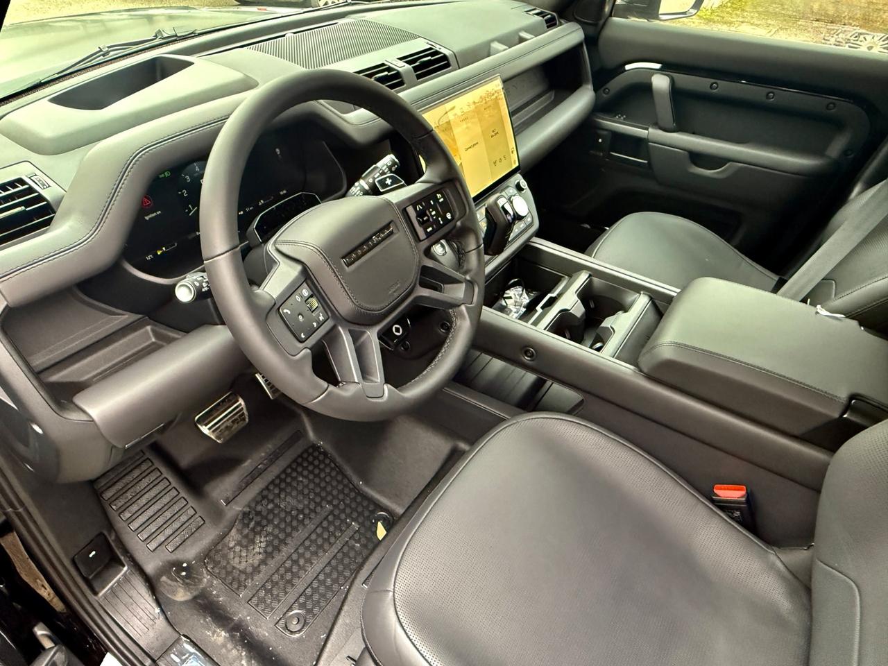 Land Rover Defender 110 4.4 V8 635 CV AWD Auto OCTA Black