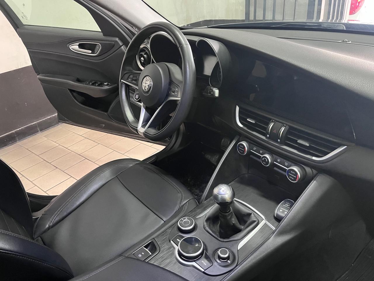 Alfa Romeo Giulia 2.2 150 CV Super tagliandata