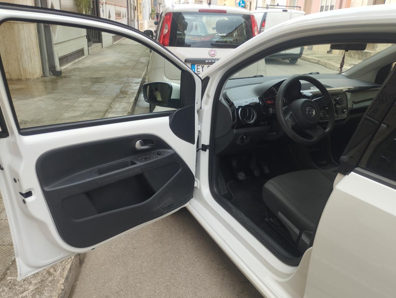 Volkswagen up! 1.0 5p. eco move up! BlueMotion Technology