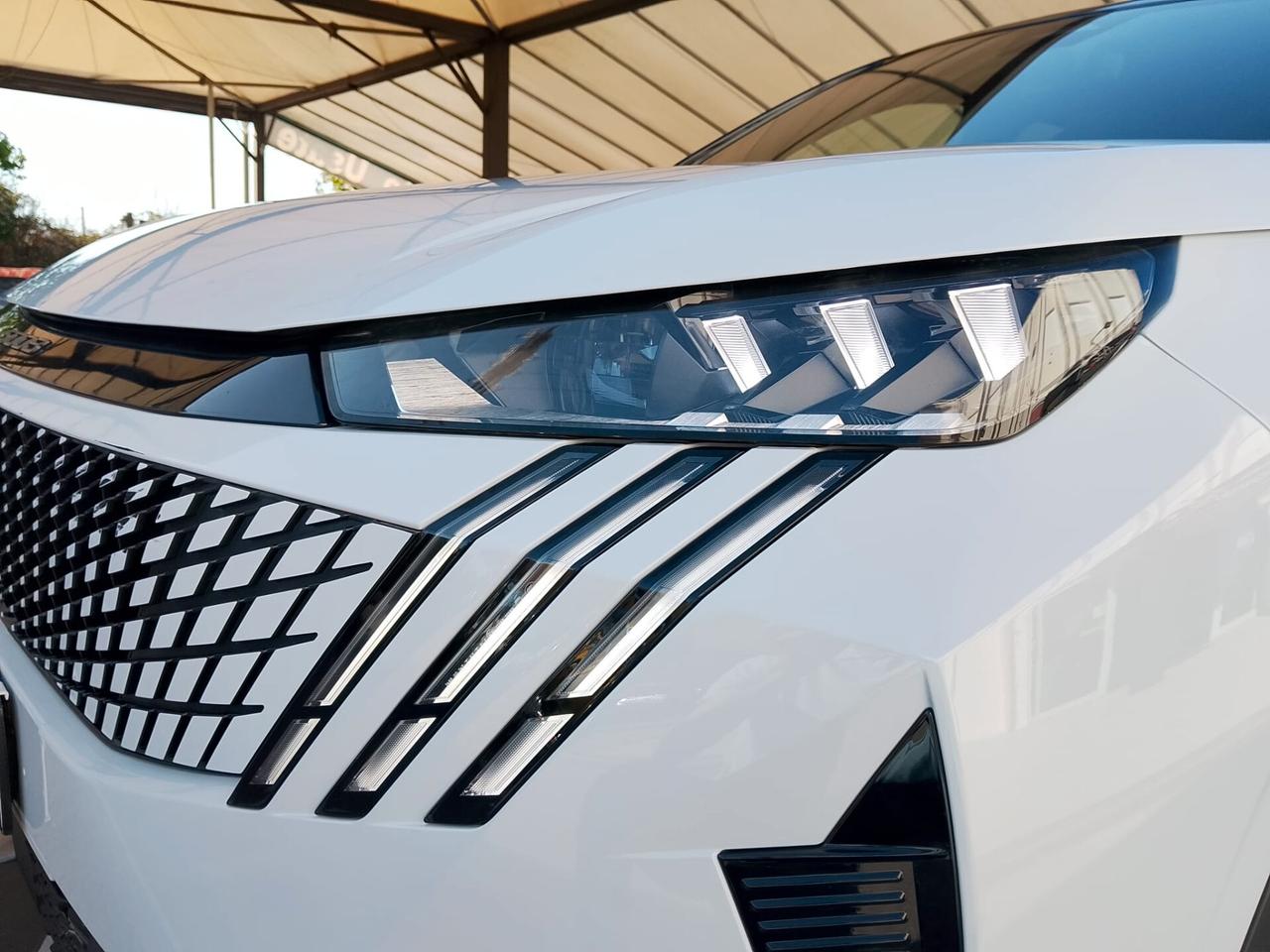 Peugeot 5008 Hybrid 145 e-DCS6 GT
