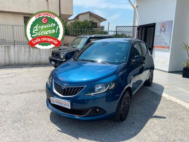 Lancia Ypsilon 1.0 Hybrid 5 porte Gold 2023