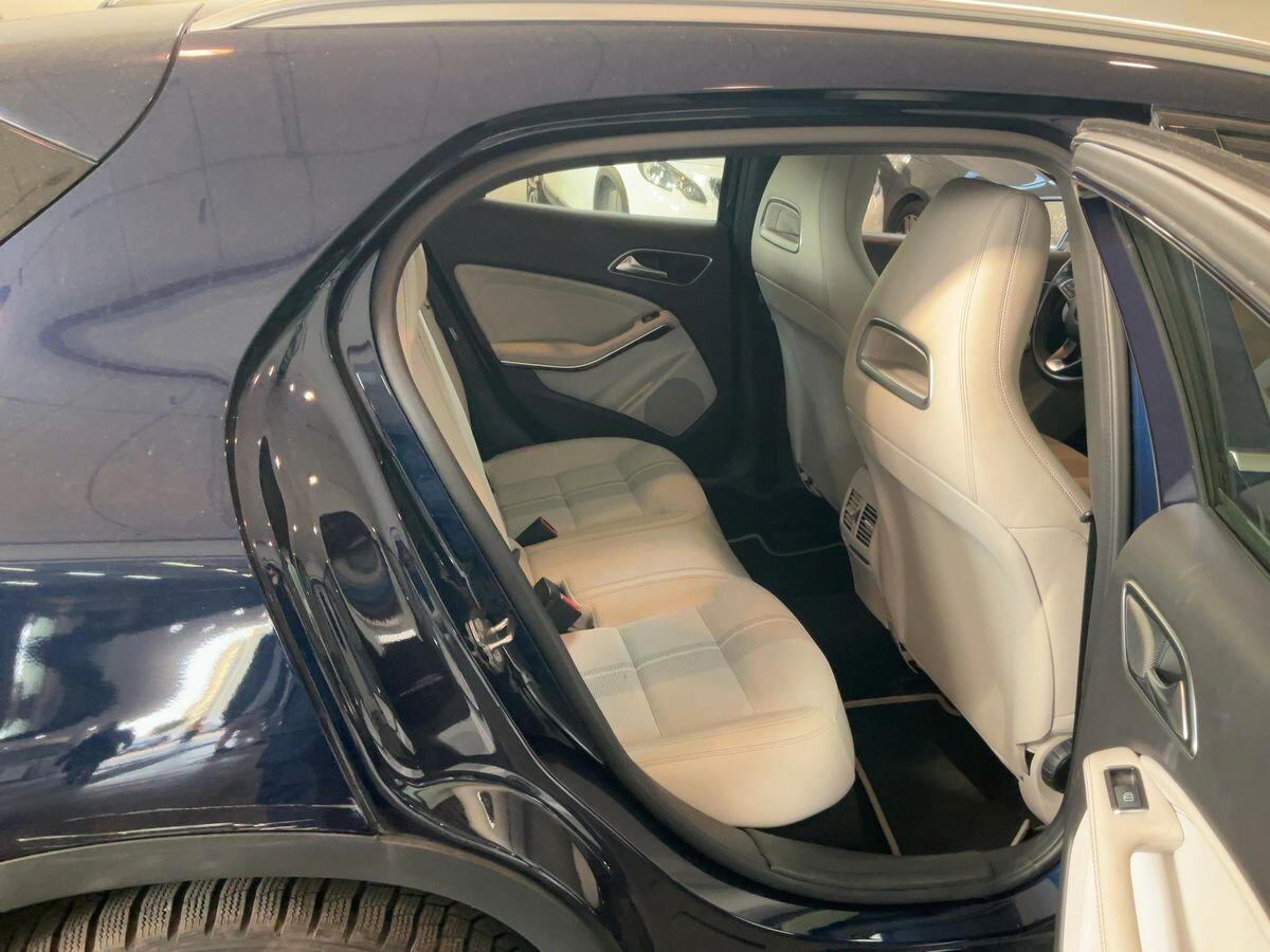 Mercedes-benz GLA 200 d SPORT