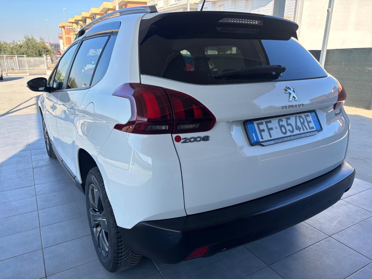 Peugeot 2008 BlueHDi 100 Active