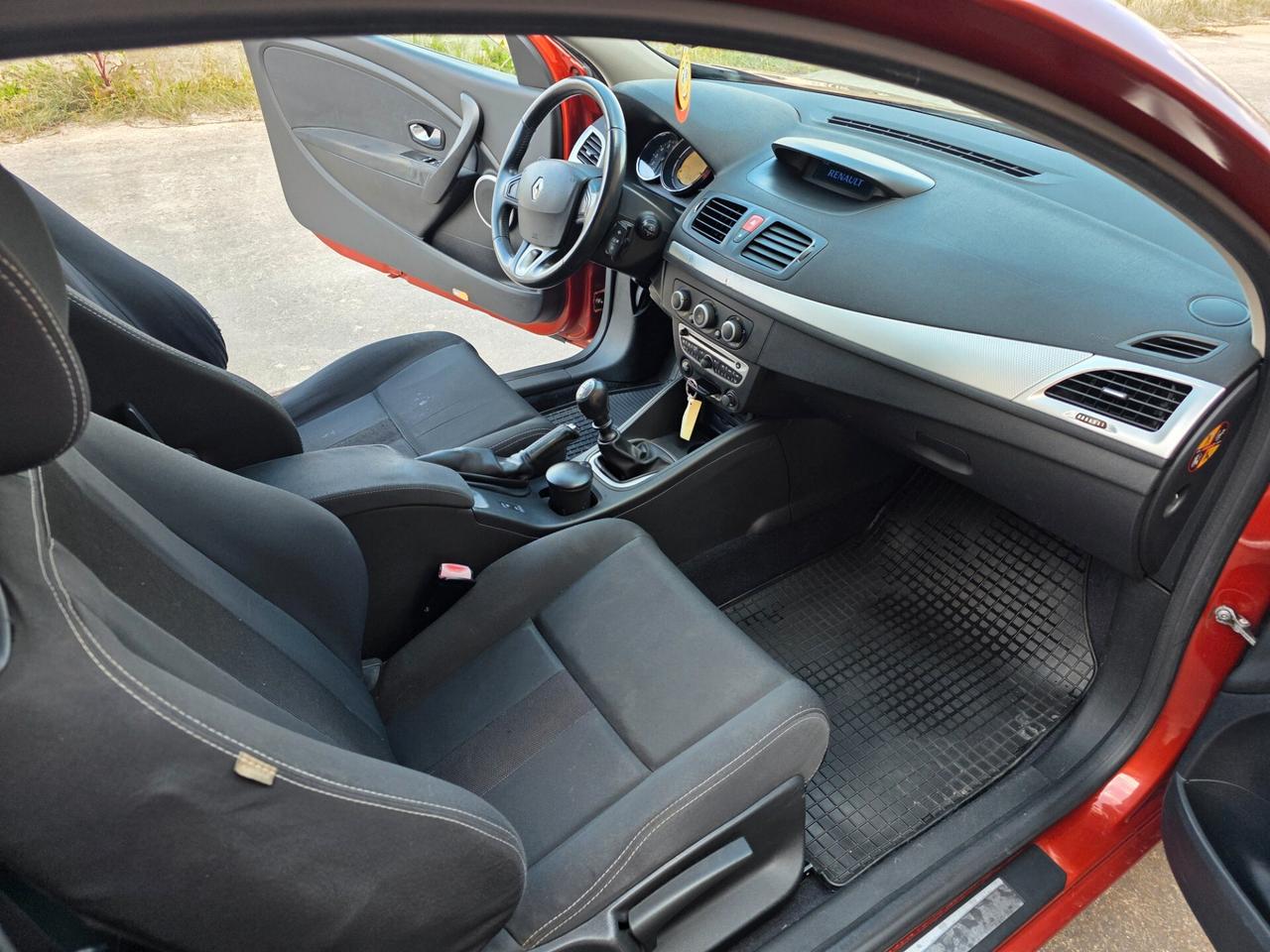 Renault Megane Mégane Coupé 1.6 Dynamique