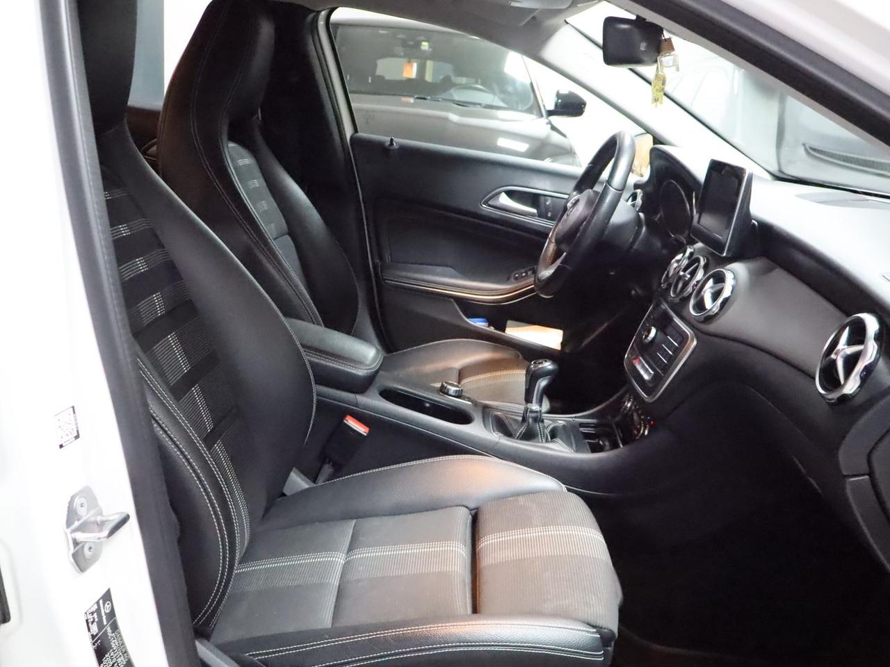 Mercedes-Benz GLA 180 Business GLA 180 D #9265