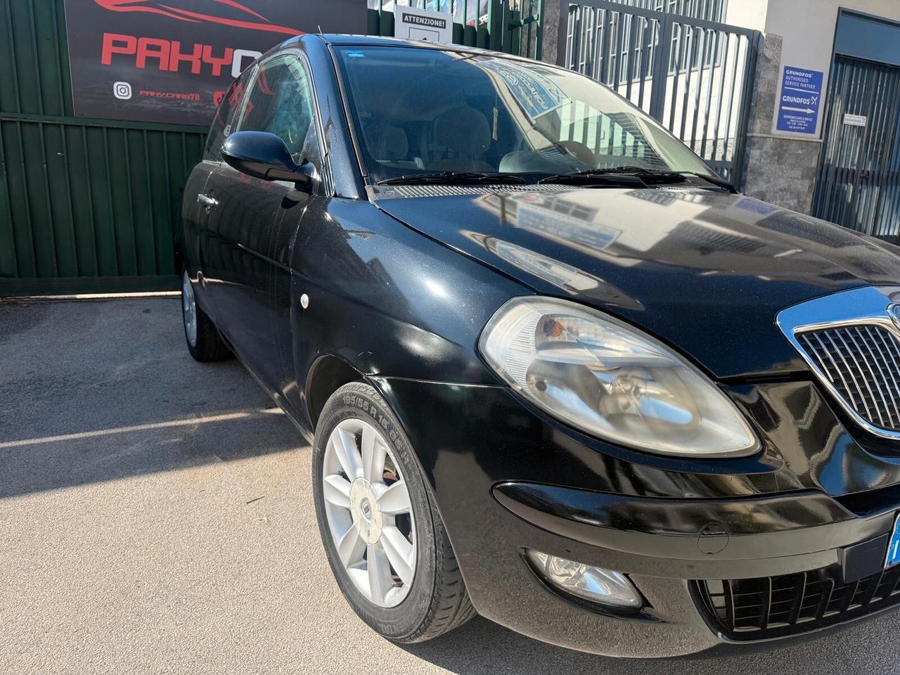 Lancia Ypsilon 1.3 Multijet 16V Platino
