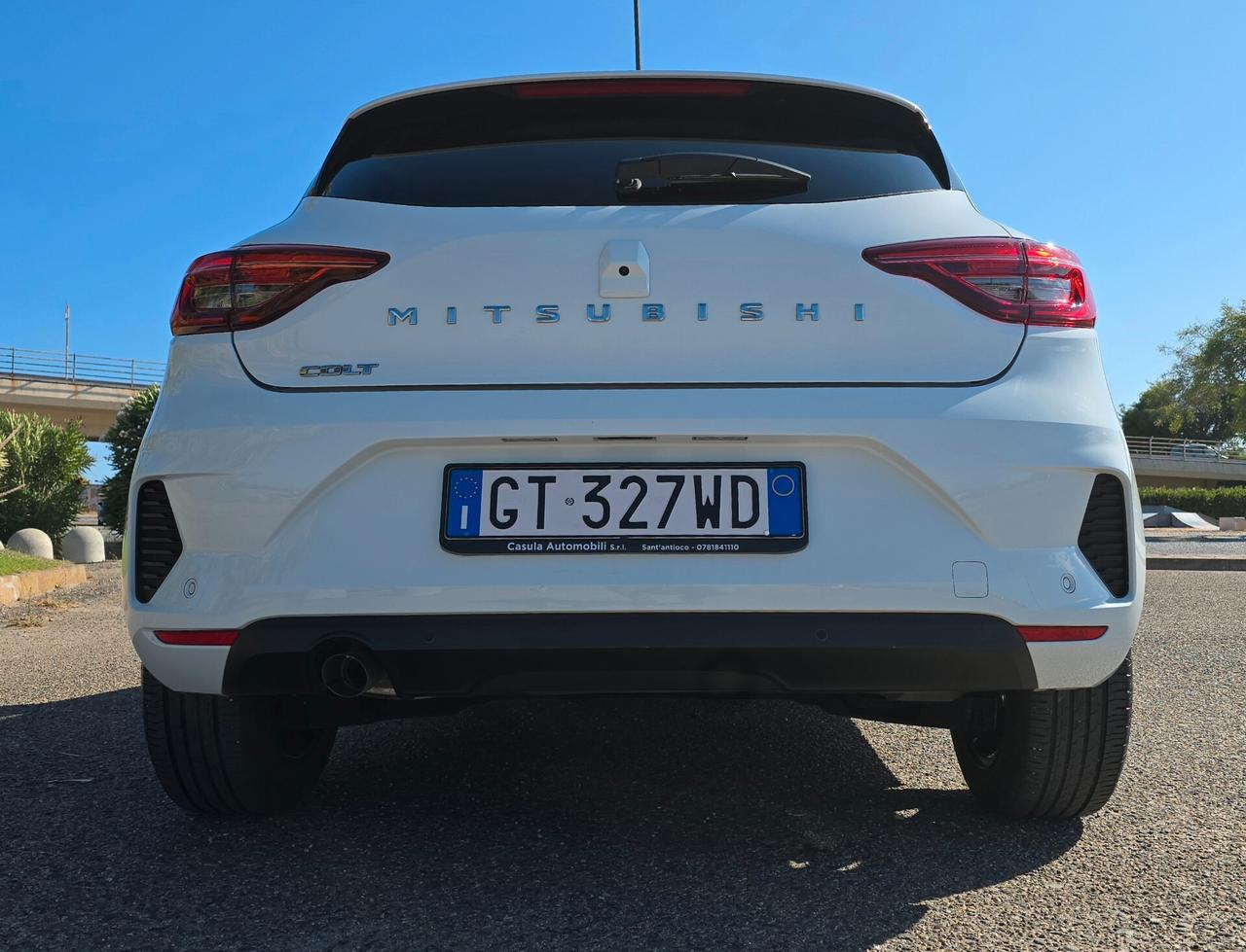Mitsubishi Colt 1.0L turbo 90 CV Invite