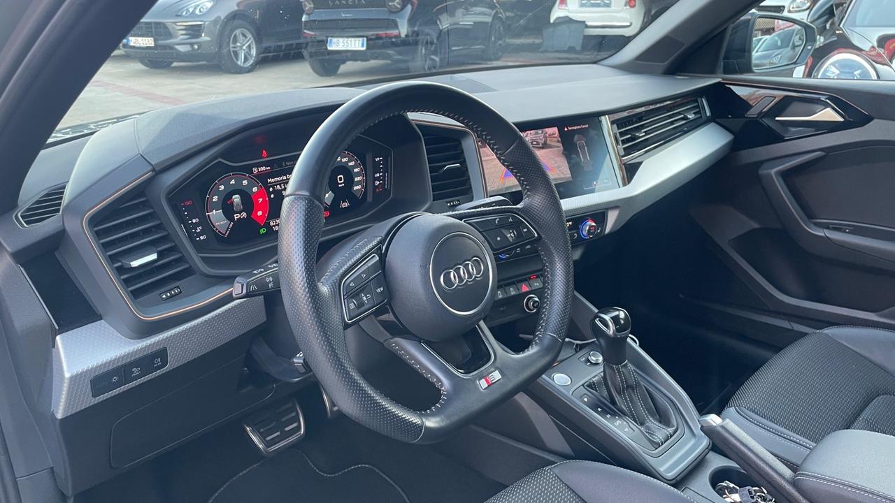 Audi A1 SPORTBACK| S-LINE| 116CV |LUCI AMBIENTE |RETROCAMERA |CERCHI 18'' | PELLE| PRONTA CONSEGNA|