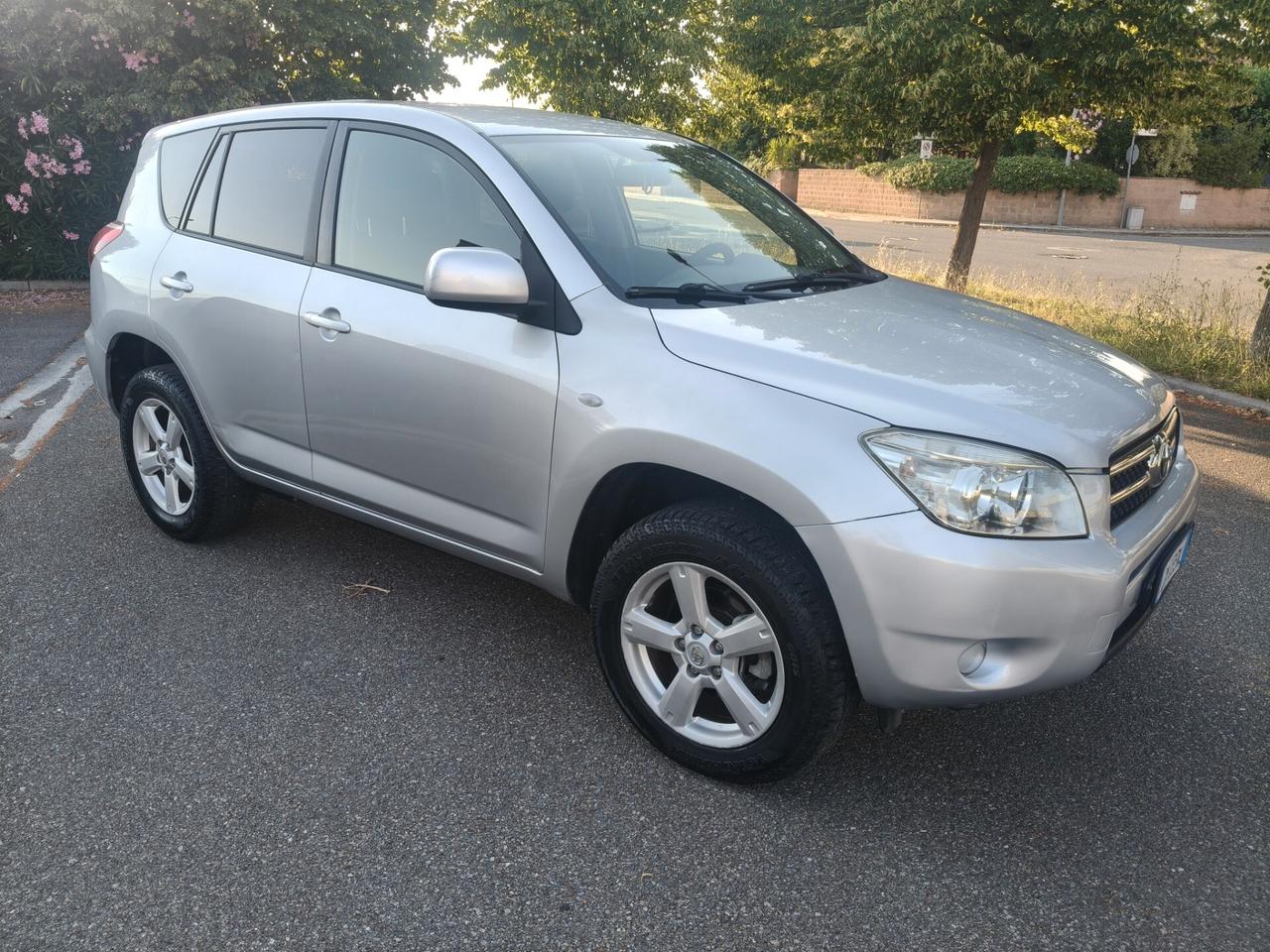 Toyota RAV 4 RAV4 2.2 D-4D 4x4