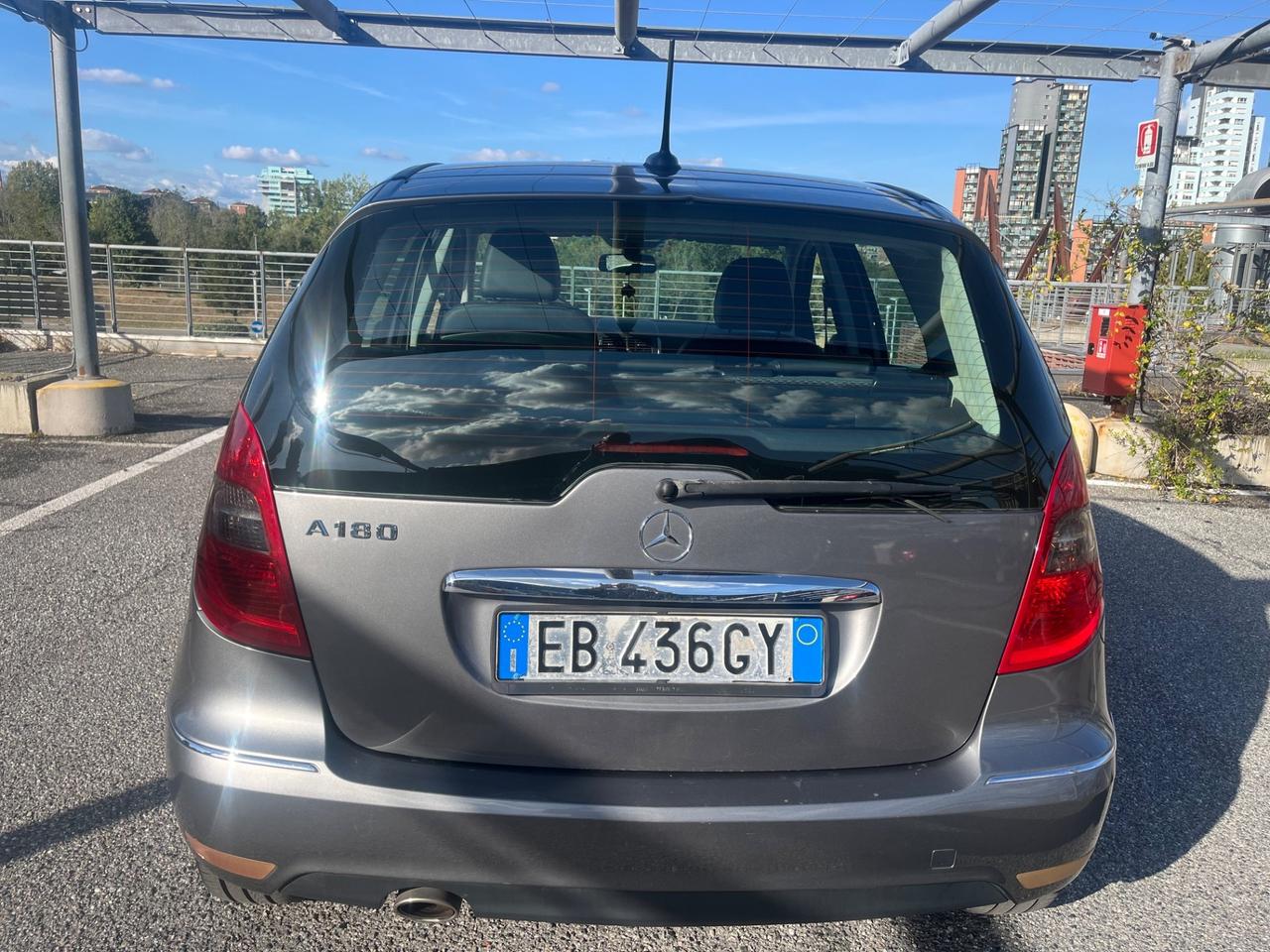 Mercedes-benz A 180 AUTOMATIC Special Edition