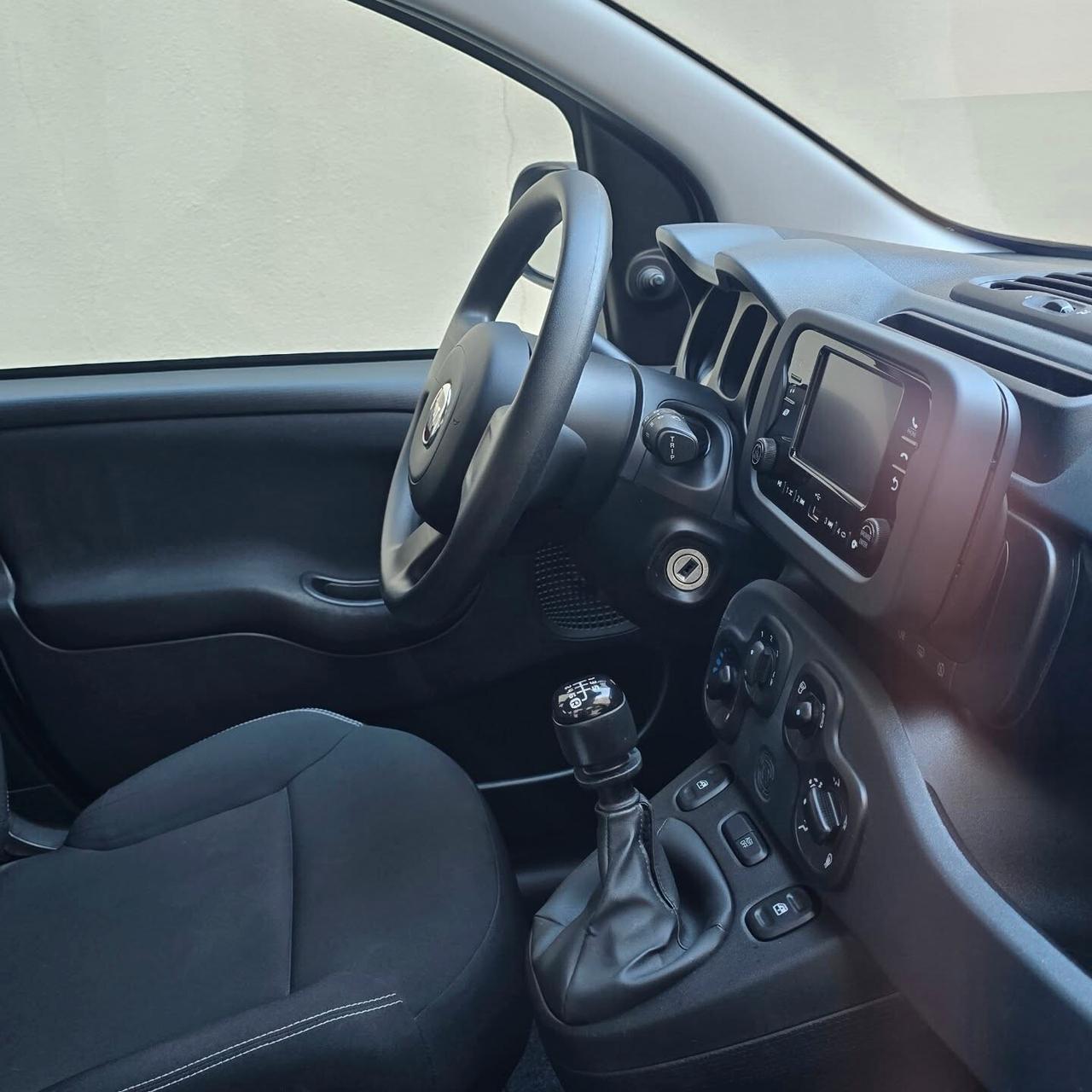 Fiat Panda 1.0 FireFly 70cv Hybrid City Life - 31.000 km