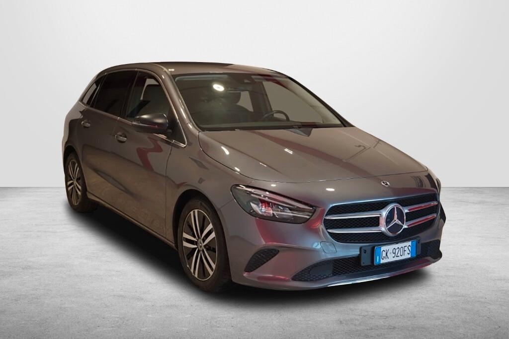 MERCEDES-BENZ B 180D 115CV AUTOMATIC SPORT PLUS ( FARI LED - PELLE - CRUISE - CLIMA BIZONA - MIRROR - TELECAMERA POST. - CERCHI 17 )