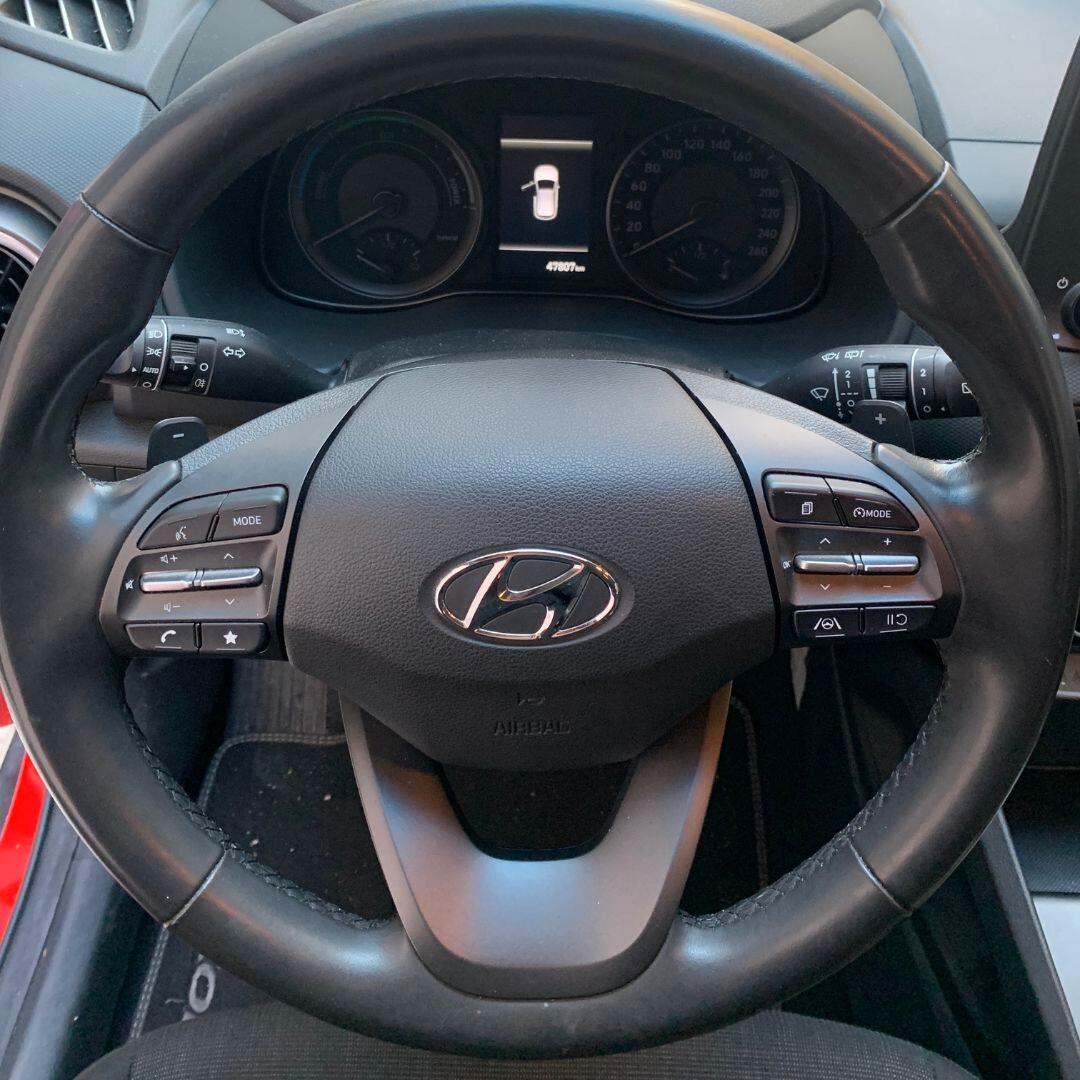 Hyundai Kona HEV 1.6 DCT XTech **NEOPATENTATI**