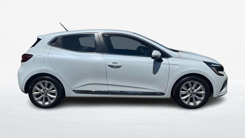 Renault Clio 1.6 E-Tech hybrid Intens 140cv auto my21