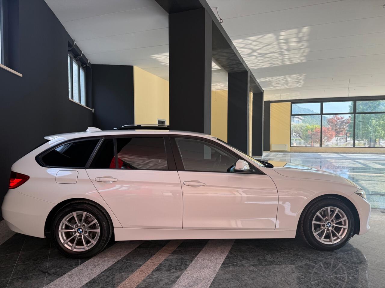 Bmw 316 316d Touring Luxury 2.0 OK NEOPATENTATI