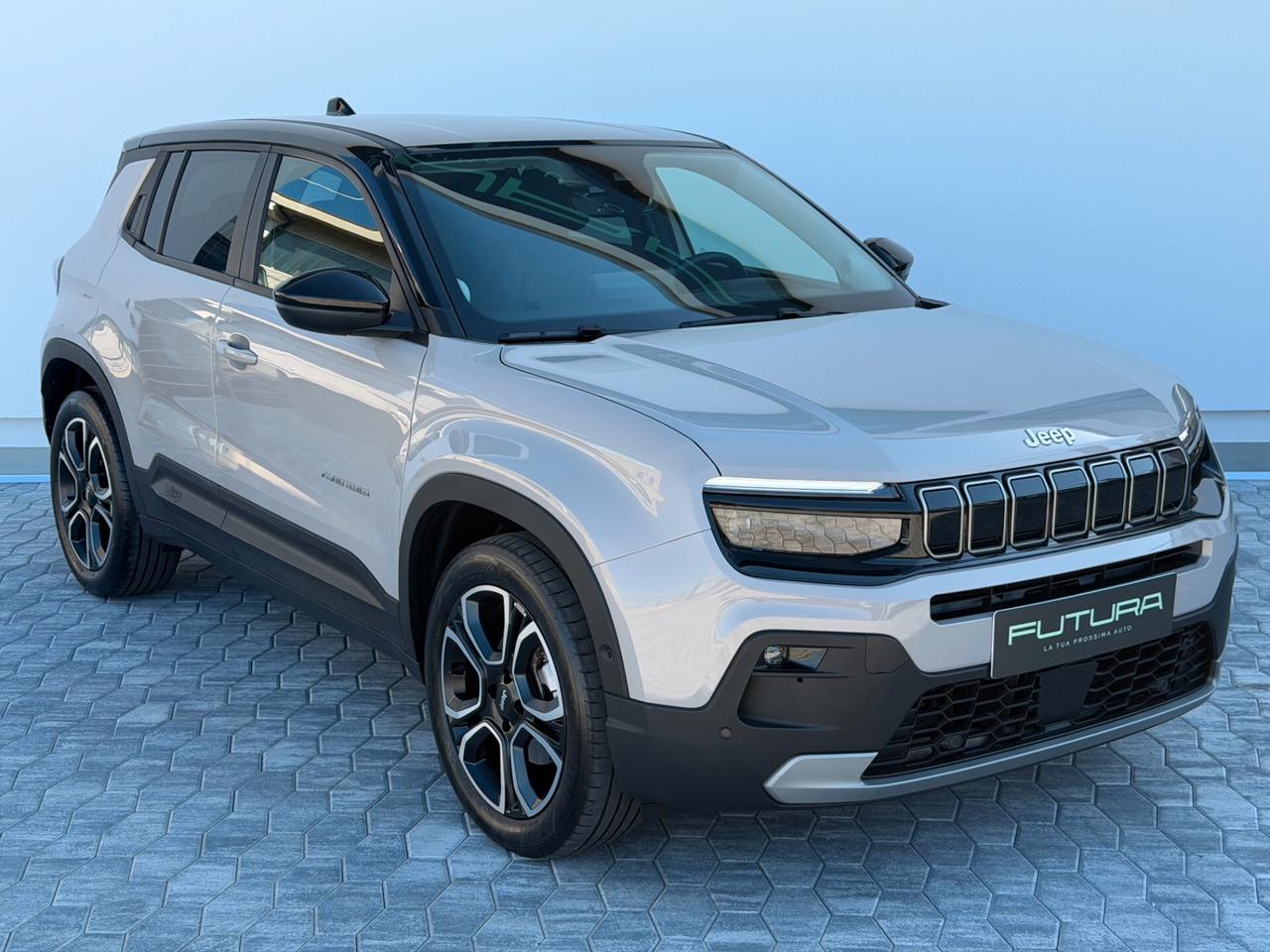 Jeep Avenger 1.2 Turbo 100 CV MHEV Summit