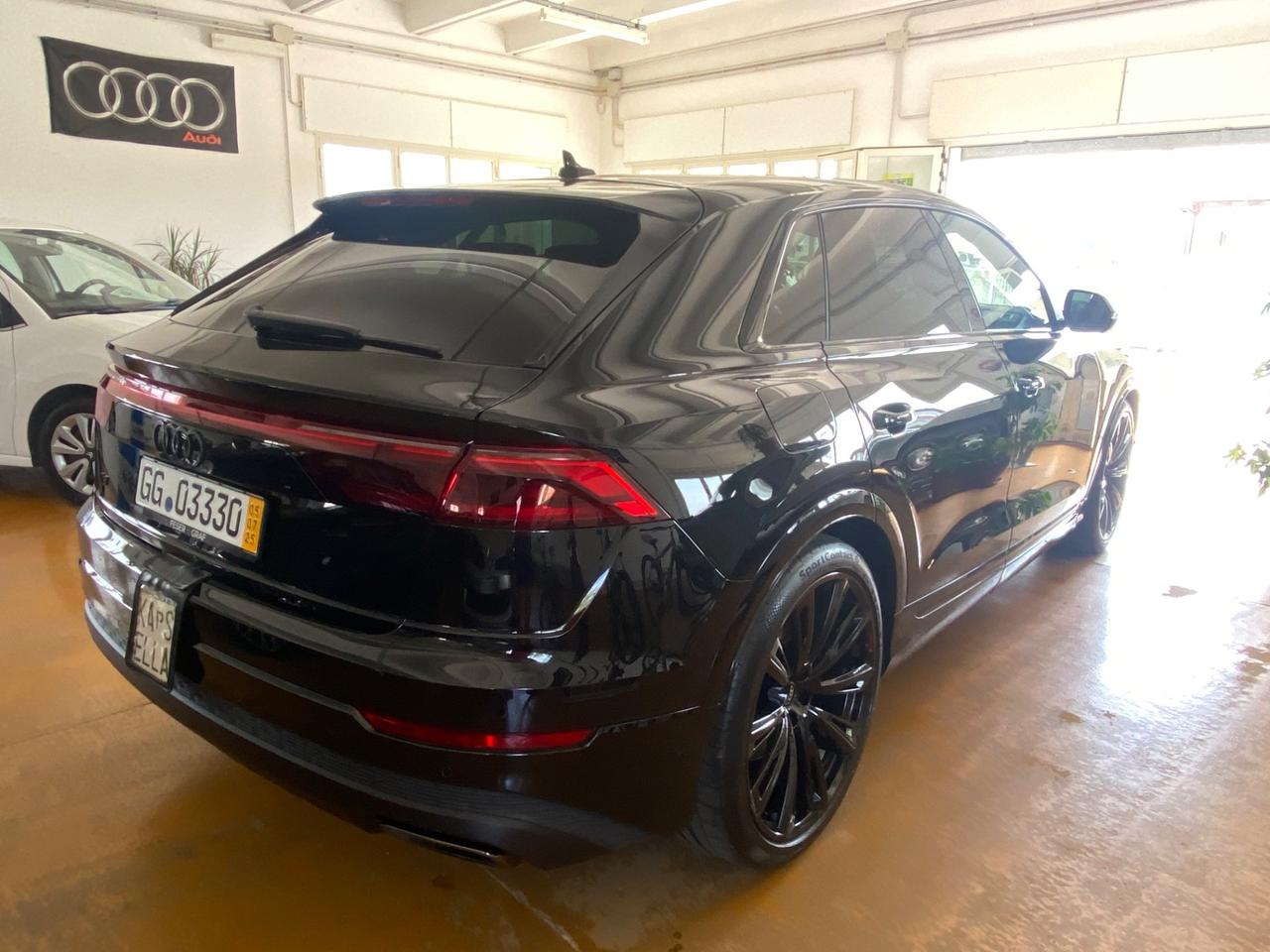 Audi Q8 SUV 50 TDI 286 CV quattro tiptronic S line edition Matrix Tetto