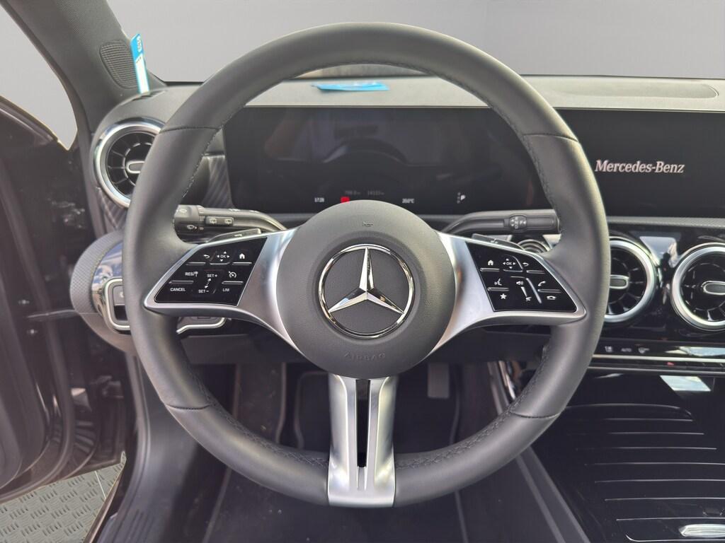 Mercedes Classe A 200 200 D Advanced Progressive 8G-DCT