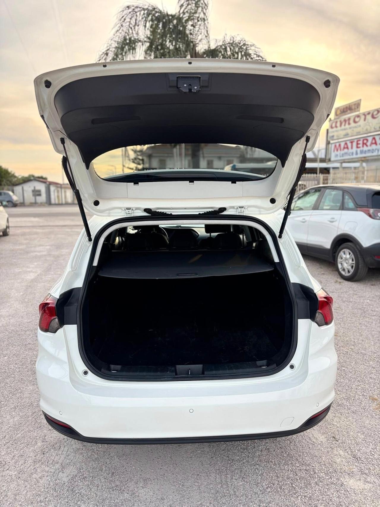Fiat Tipo 1.3 Mjt S&S SW Street