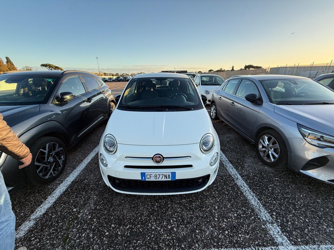 Fiat 500 1.0 Hybrid Sport Connect Navi PDC Pelle