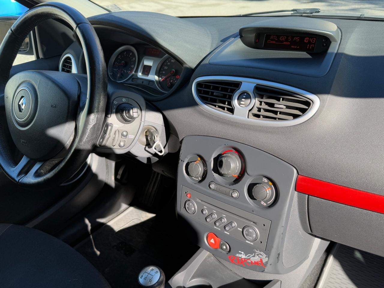 Renault Clio 1.2 16V 3 porte Rip Curl