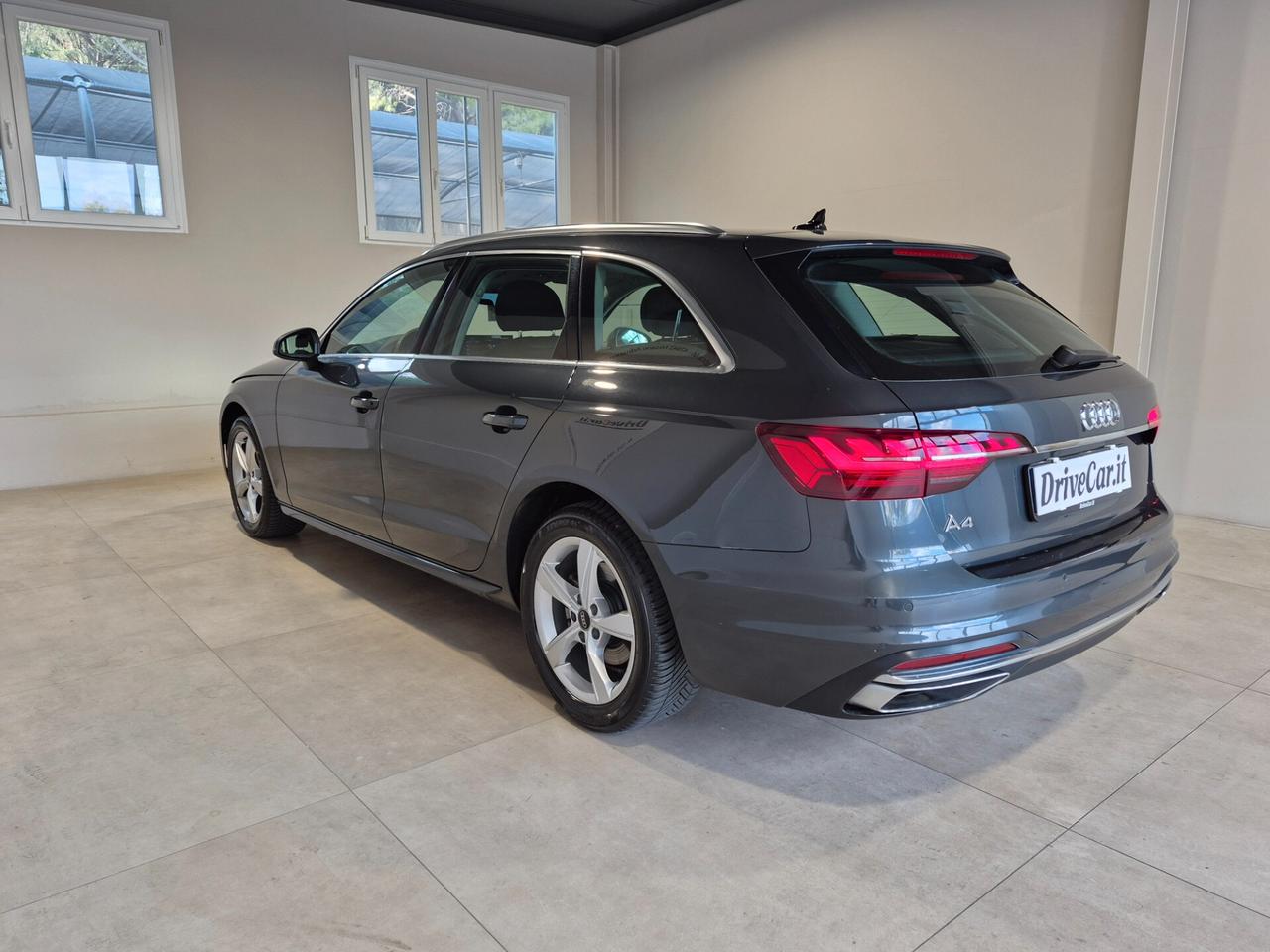 Audi A4 Avant 35 tdi MHEV S TRONIC NAVI CARPLAY FULL-LED