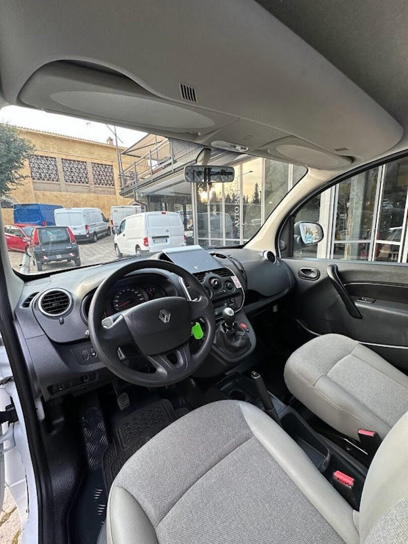 RENAULTKangooBluedCi95CVExpressMaxiFurgone