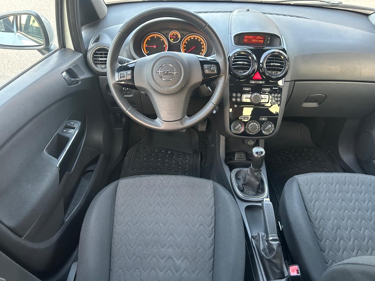 Opel Corsa 1.3 CDTI 75 2013