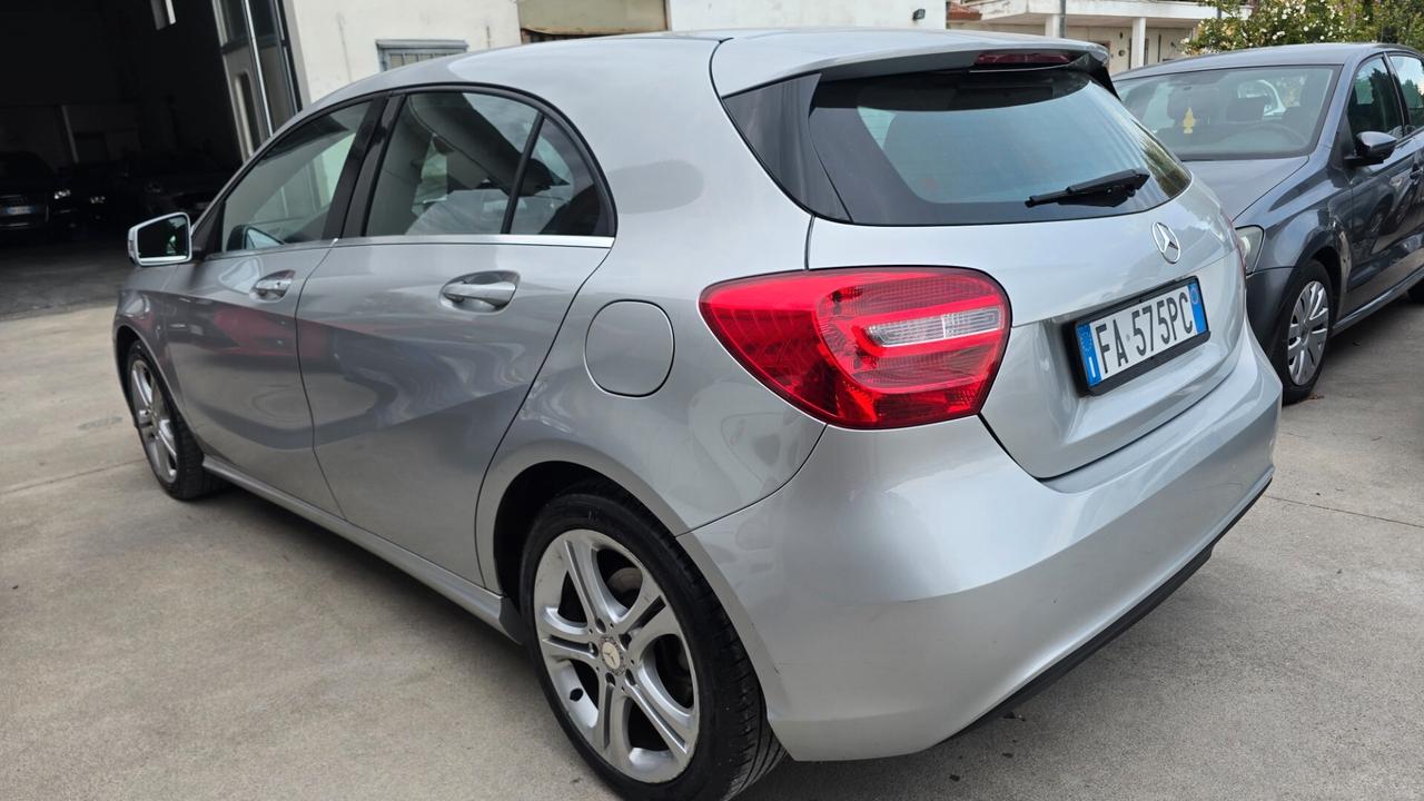 Mercedes-benz A 180 CDI Premium