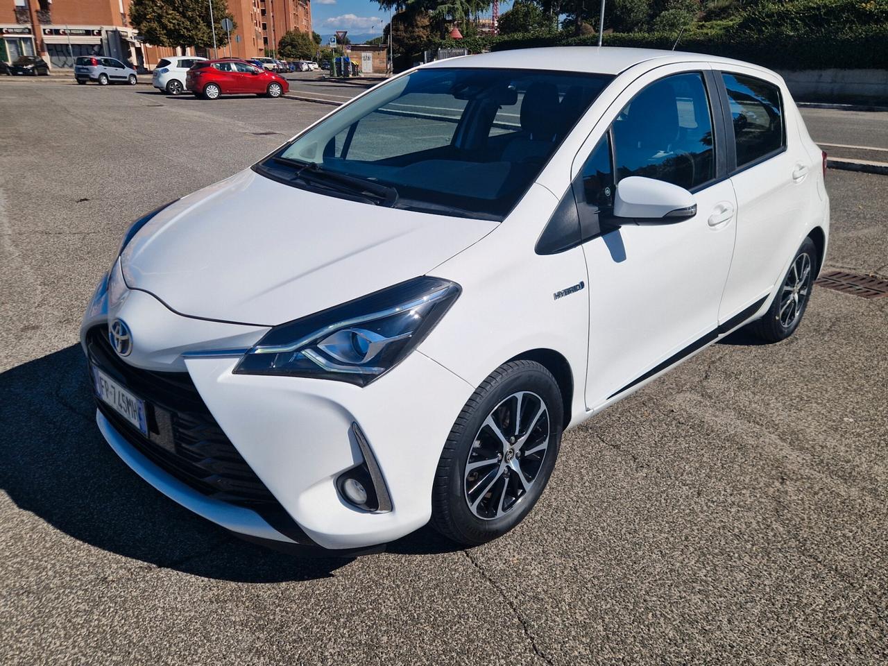 Toyota Yaris 1.5 Hybrid 5 porte Active