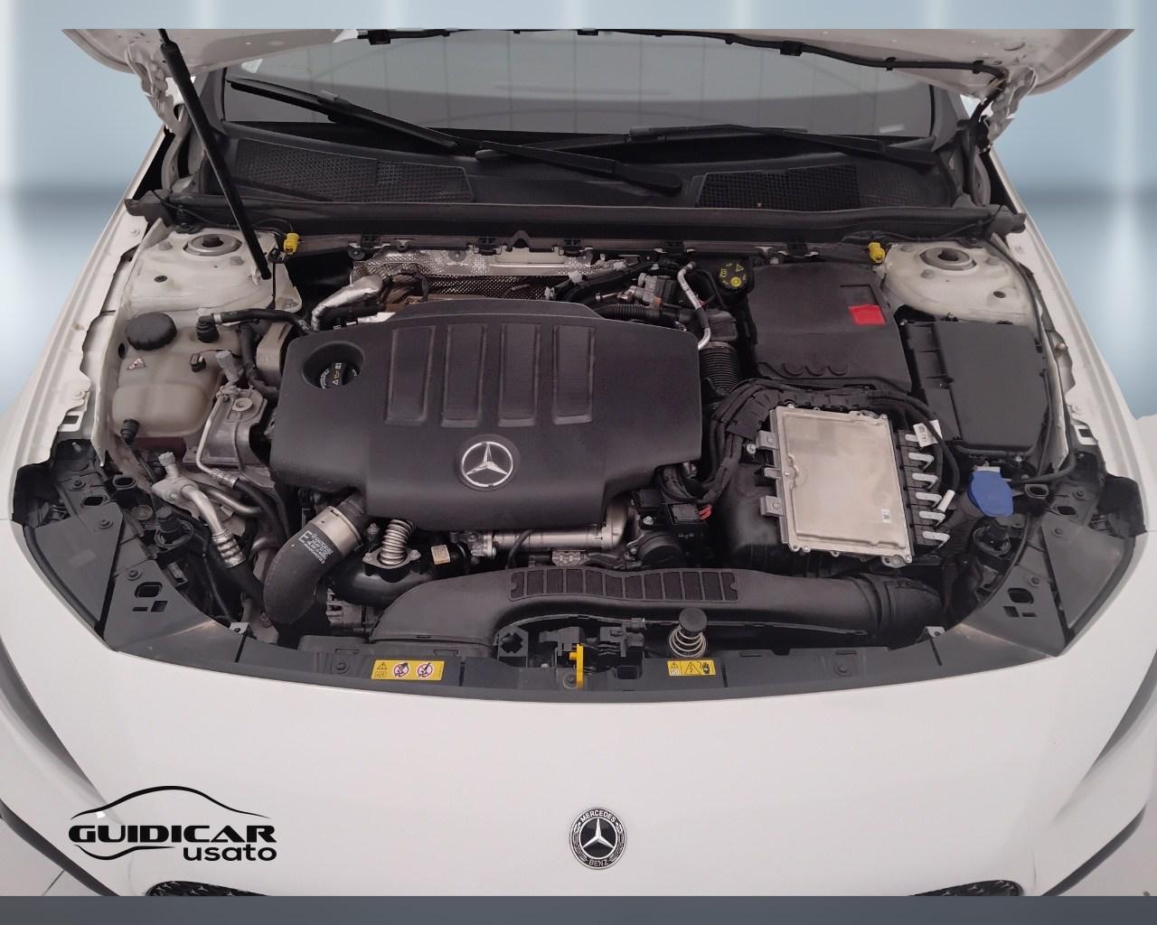 Mercedes-Benz Classe A - W177 2018 - A 180 d Premium auto