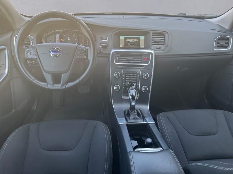 VOLVO V60 D2 GEARTRONIC KINETIC