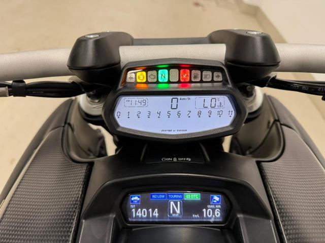 DUCATI Diavel CARBON