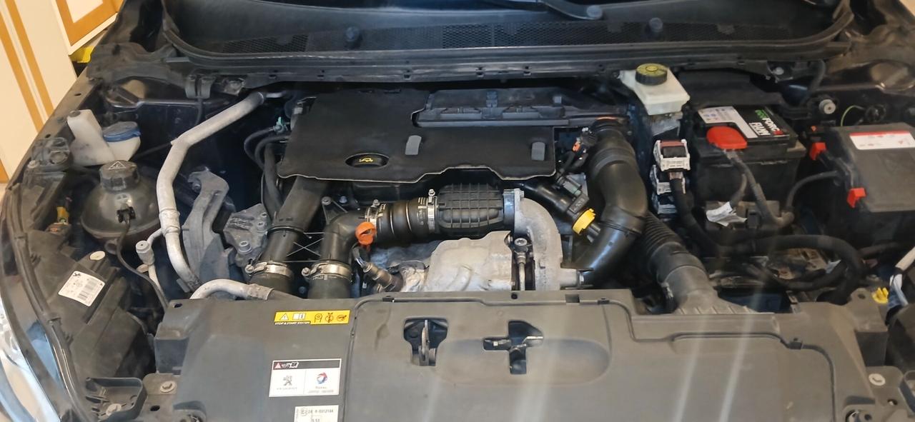 Peugeot 308 1.6 hdi s.w. neopatentati